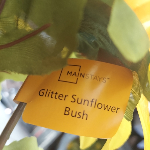 NWT Gorgeous Glittered Sunflower Stems - Picture 9 of 9
